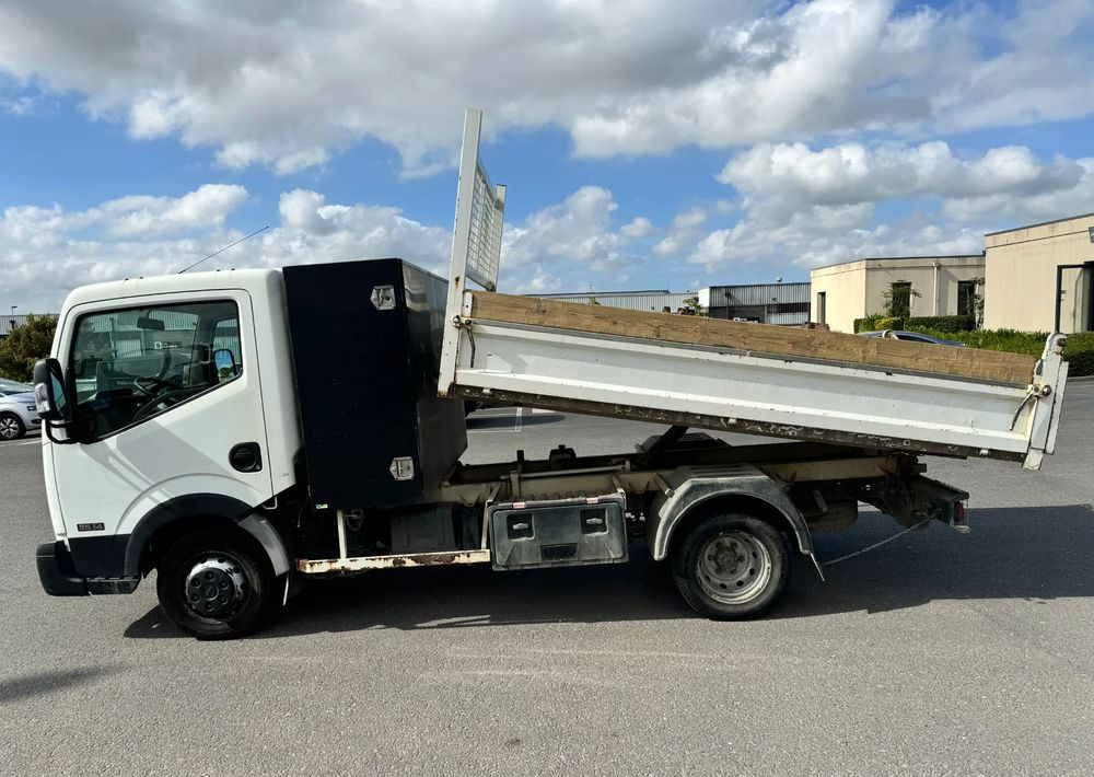 Nissan NT400 - 翻斗车:图2 Nissan NT400 - 翻斗车:图2