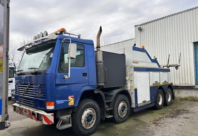 Volvo FL10 - 拖吊车:图1 Volvo FL10 - 拖吊车:图1