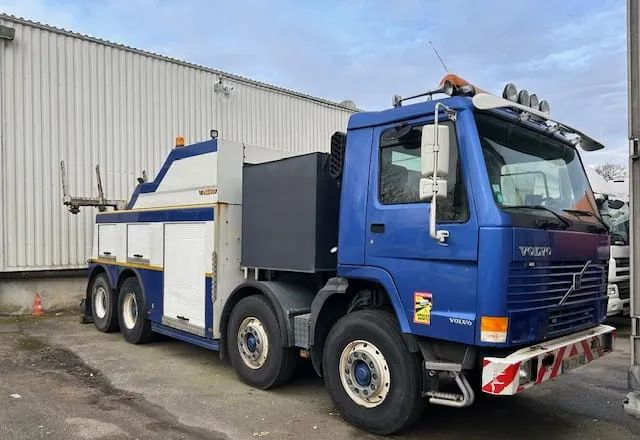 Volvo FL10 - 拖吊车:图2 Volvo FL10 - 拖吊车:图2