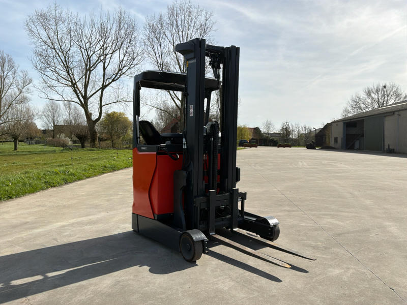 Linde R12B - 电动叉车:图3 Linde R12B - 电动叉车:图3