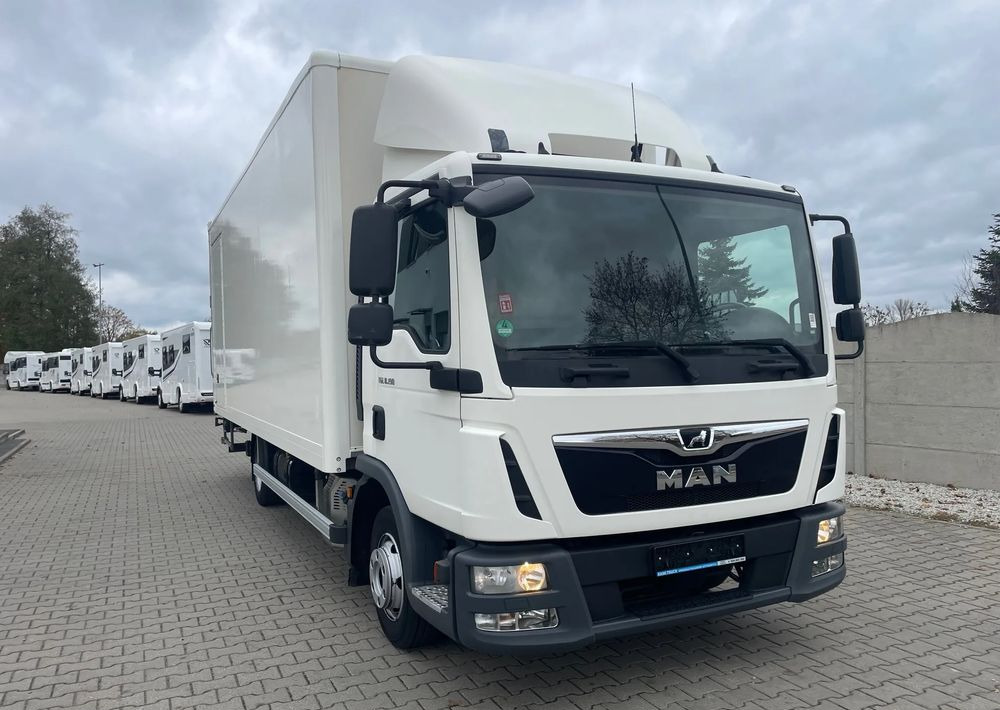MAN TGL 8.190 KLIMA , PODUSZKI! - 厢式卡车:图3 MAN TGL 8.190 KLIMA , PODUSZKI! - 厢式卡车:图3