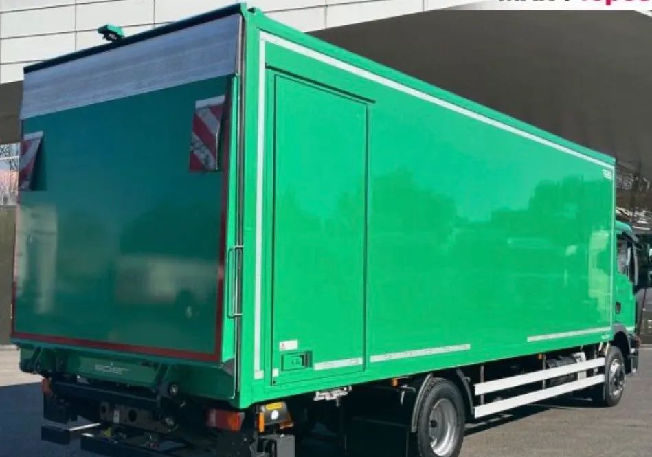 MAN TGM 15.250 - 厢式卡车:图2 MAN TGM 15.250 - 厢式卡车:图2