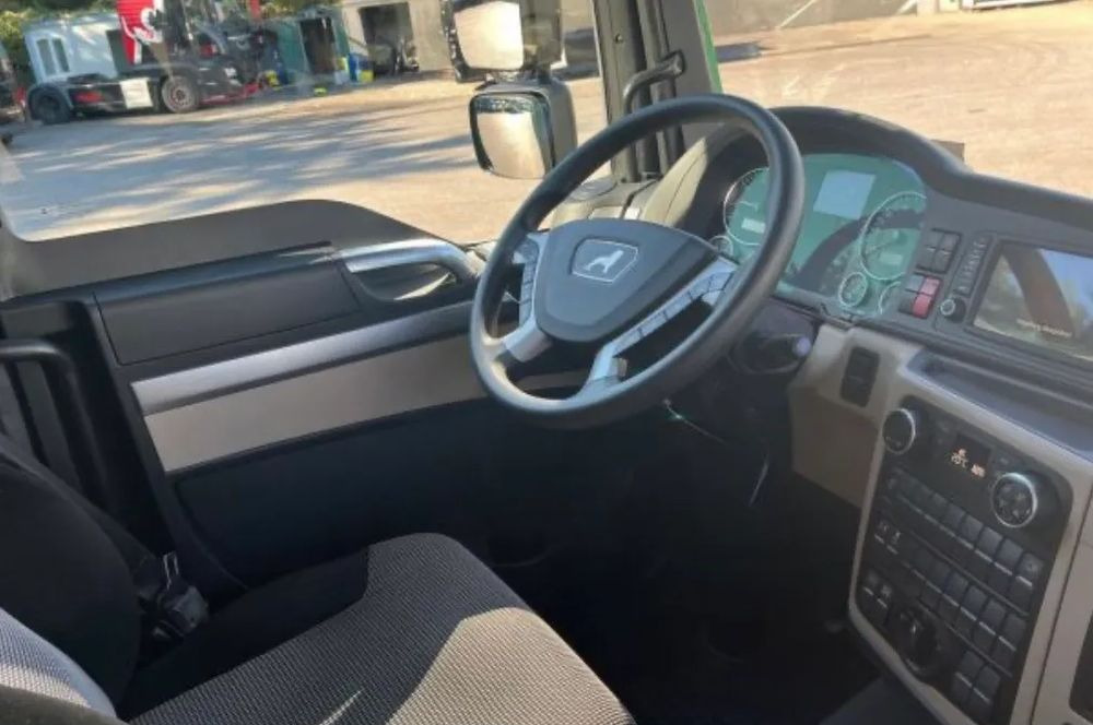 MAN TGM 15.250 - 厢式卡车:图5 MAN TGM 15.250 - 厢式卡车:图5