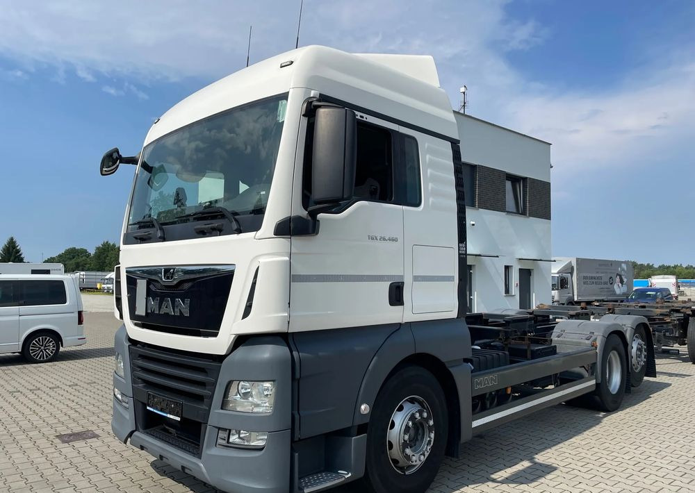 MAN TGX XLX 26.460 BDF - 集装箱运输车/ 可拆卸车身的卡车:图4 MAN TGX XLX 26.460 BDF - 集装箱运输车/ 可拆卸车身的卡车:图4