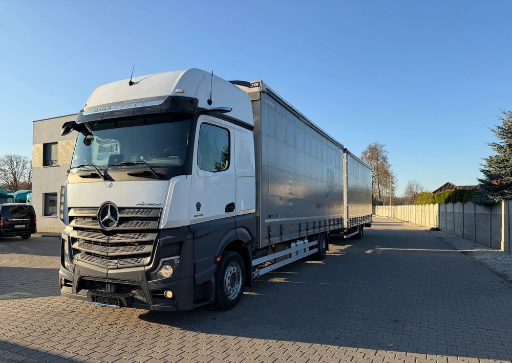 Mercedes-Benz ACTROS 1845 Zestaw przestrzenny przejazdowy120m3 - 侧帘卡车:图2 Mercedes-Benz ACTROS 1845 Zestaw przestrzenny przejazdowy120m3 - 侧帘卡车:图2