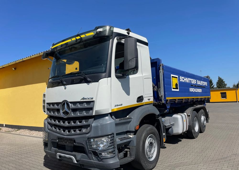 Mercedes-Benz AROCS 2545, WYWROTKA - 翻斗车:图2 Mercedes-Benz AROCS 2545, WYWROTKA - 翻斗车:图2