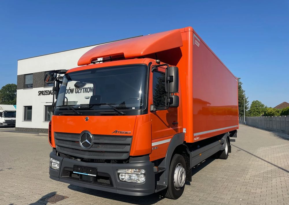 Mercedes-Benz ATEGO 1218 - 厢式卡车:图3 Mercedes-Benz ATEGO 1218 - 厢式卡车:图3
