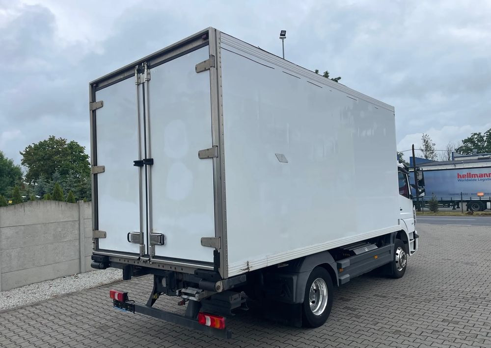 Mercedes-Benz ATEGO 1227 CHŁODNIA HAKOWA / HAKÓWKA - 冷藏车:图5 Mercedes-Benz ATEGO 1227 CHŁODNIA HAKOWA / HAKÓWKA - 冷藏车:图5