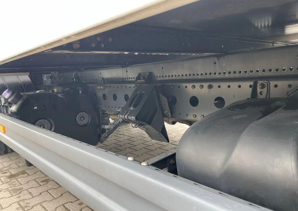 厢式卡车 Mercedes-Benz ATEGO 818 klima, pneumatyka!:图11 厢式卡车 Mercedes-Benz ATEGO 818 klima, pneumatyka!:图11