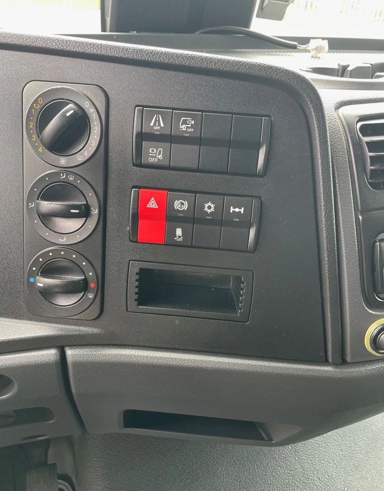 厢式卡车 Mercedes-Benz ATEGO 818 klima, pneumatyka!:图9 厢式卡车 Mercedes-Benz ATEGO 818 klima, pneumatyka!:图9