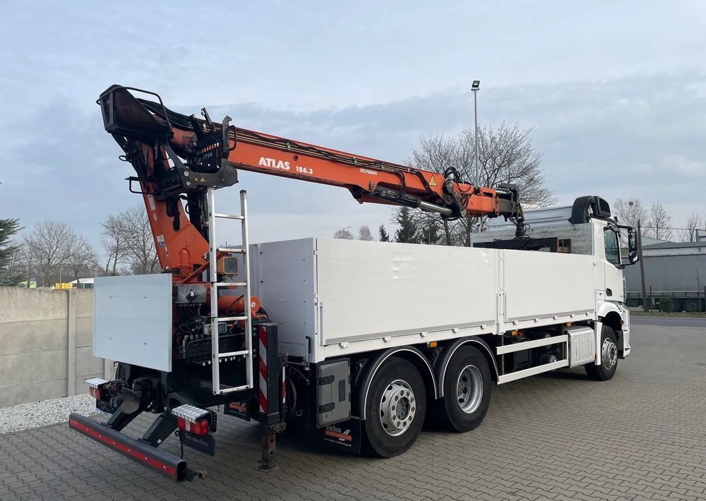 Mercedes-Benz Arocs 2545, HDS ATLAS 186.3 - PILOT - 栏板式/ 平板卡车, 起重车:图5 Mercedes-Benz Arocs 2545, HDS ATLAS 186.3 - PILOT - 栏板式/ 平板卡车, 起重车:图5