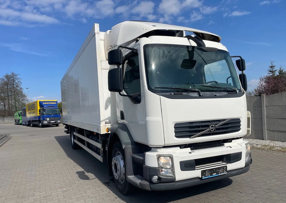 Volvo FL 18.260 CHŁODNIA, EURO 5! - 冷藏车:图3 Volvo FL 18.260 CHŁODNIA, EURO 5! - 冷藏车:图3