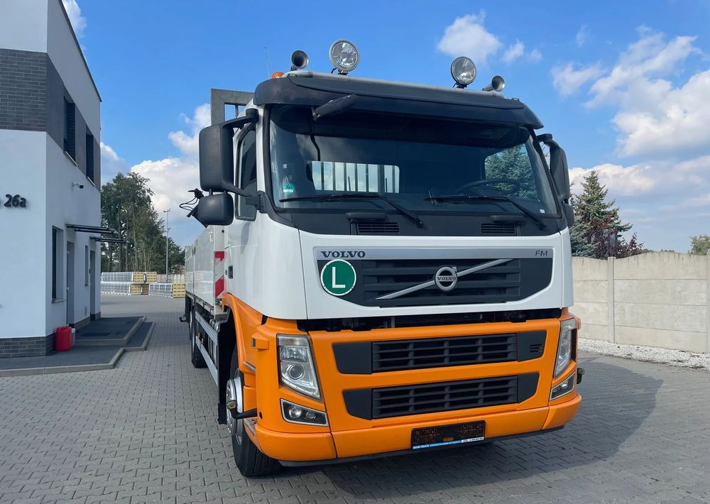 Volvo FM410 EURO 5, HDS ATLAS 165.2E-A2 RADIO STEROWANY, ZABUDOWA 7,1 m! - 栏板式/ 平板卡车, 起重车:图4 Volvo FM410 EURO 5, HDS ATLAS 165.2E-A2 RADIO STEROWANY, ZABUDOWA 7,1 m! - 栏板式/ 平板卡车, 起重车:图4