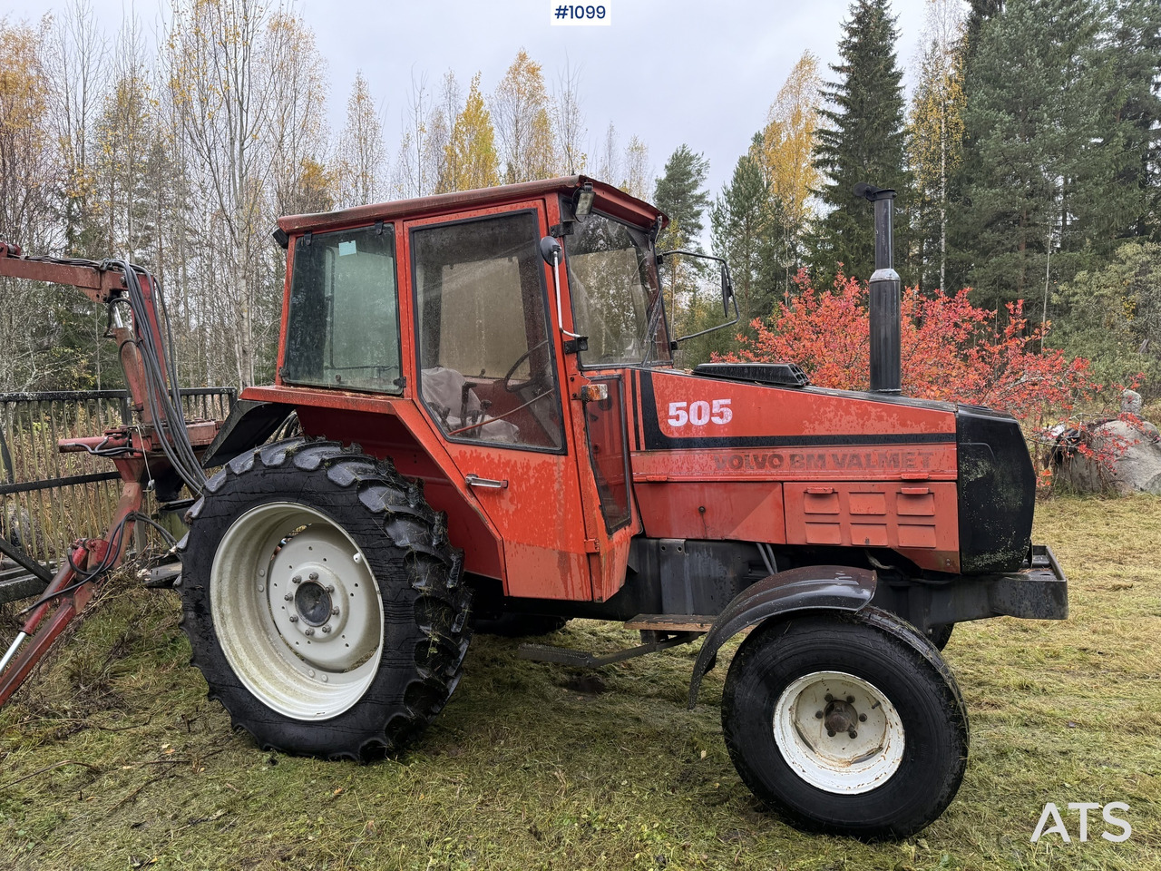 Valmet 505 Tractor and forestry trailer - 拖拉机, 林业拖车:图1 Valmet 505 Tractor and forestry trailer - 拖拉机, 林业拖车:图1