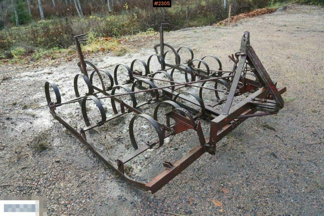 Older Harrow - 土壤耕作设备:图1 Older Harrow - 土壤耕作设备:图1