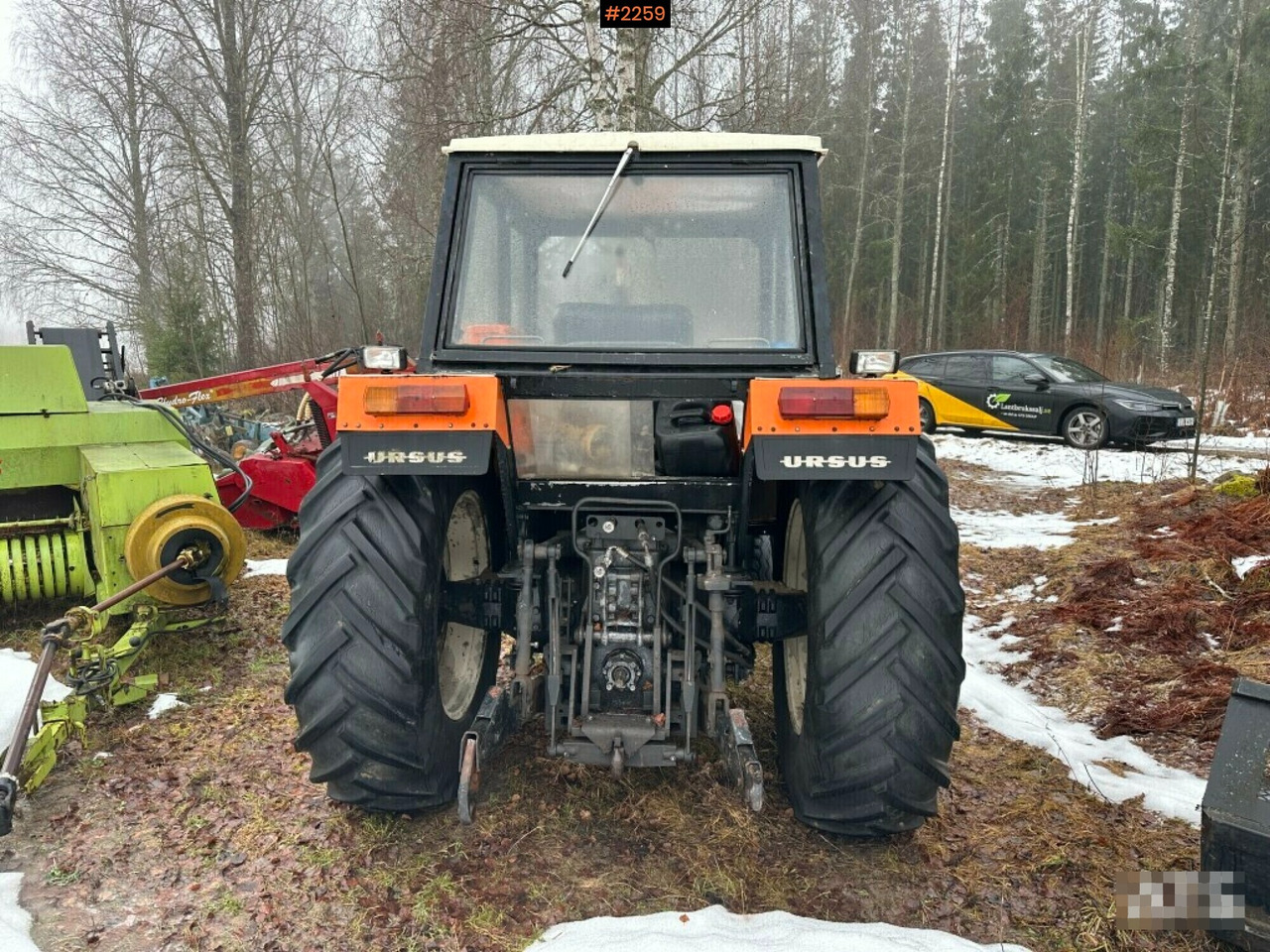 Tractor Ursus C385 Deluxe! with loader and implements - 拖拉机:图4 Tractor Ursus C385 Deluxe! with loader and implements - 拖拉机:图4