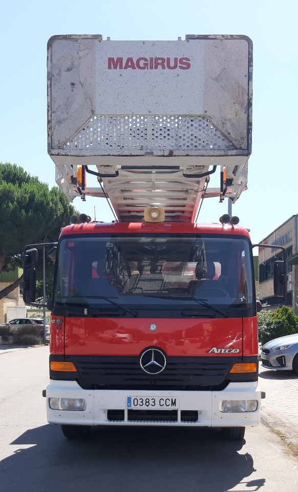 MERCEDES-BENZ 1528F MAGIRUS DLK 23-12 - 消防车:图3 MERCEDES-BENZ 1528F MAGIRUS DLK 23-12 - 消防车:图3