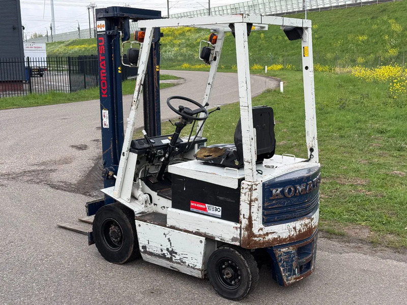 Komatsu Elektrische FB15-5 - 电动叉车:图3 Komatsu Elektrische FB15-5 - 电动叉车:图3