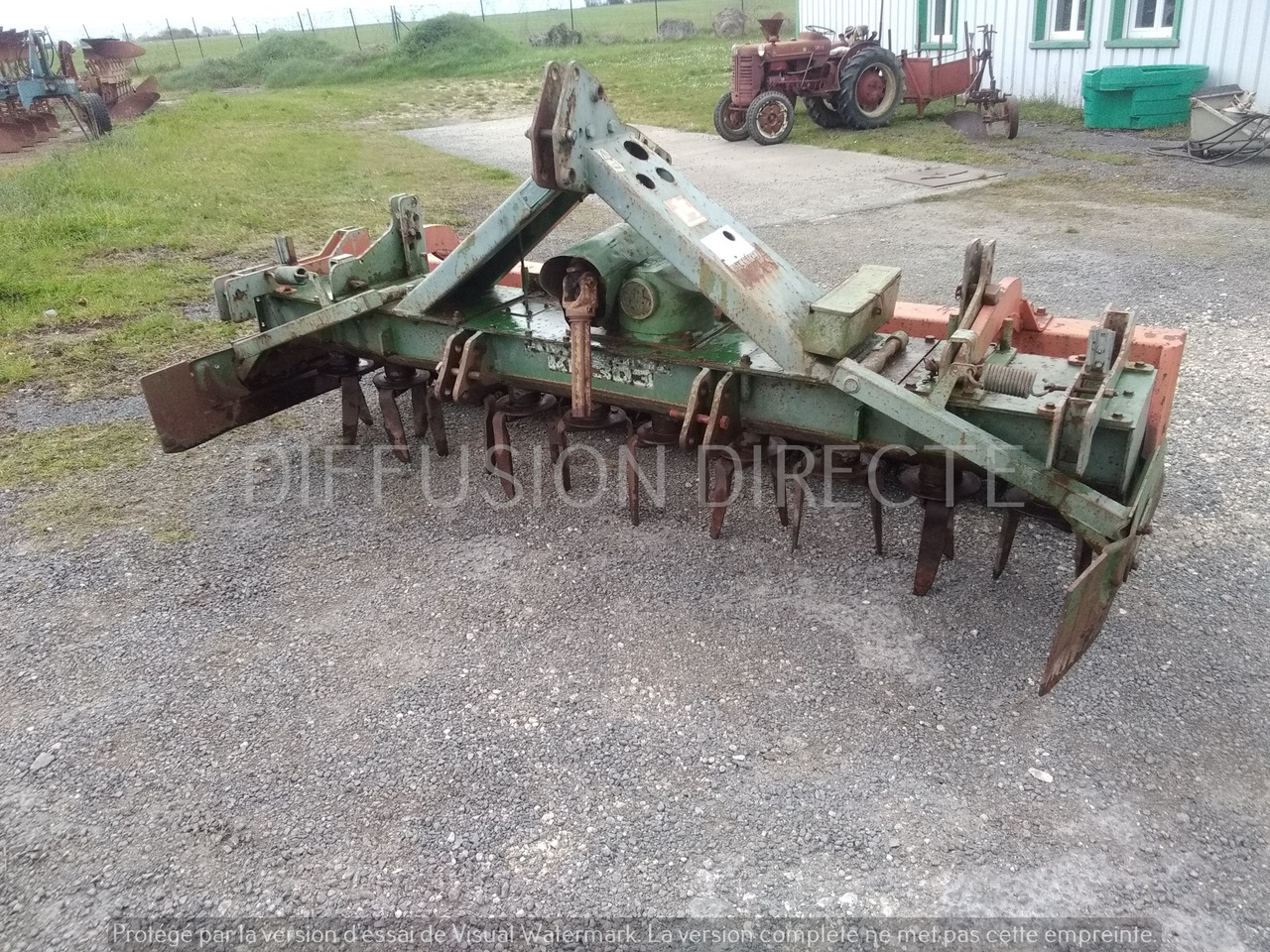 AMAZONE HERSE ROTATIVE KE 303 - 动力耙:图4 AMAZONE HERSE ROTATIVE KE 303 - 动力耙:图4