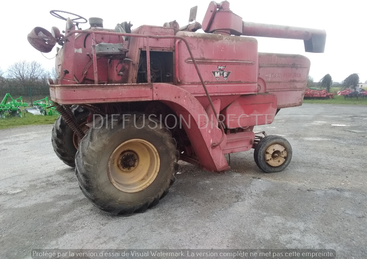 MASSEY FERGUSON MOISSONNEUSE BATTEUSE 500 - 收割机:图2 MASSEY FERGUSON MOISSONNEUSE BATTEUSE 500 - 收割机:图2