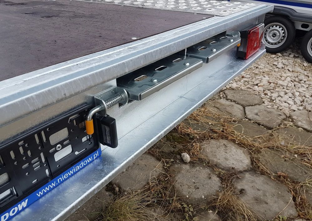 Niewiadów NM MARS 4,5x2,1m 2.7T R14C z sklejka - 自动转运拖车:图3 Niewiadów NM MARS 4,5x2,1m 2.7T R14C z sklejka - 自动转运拖车:图3