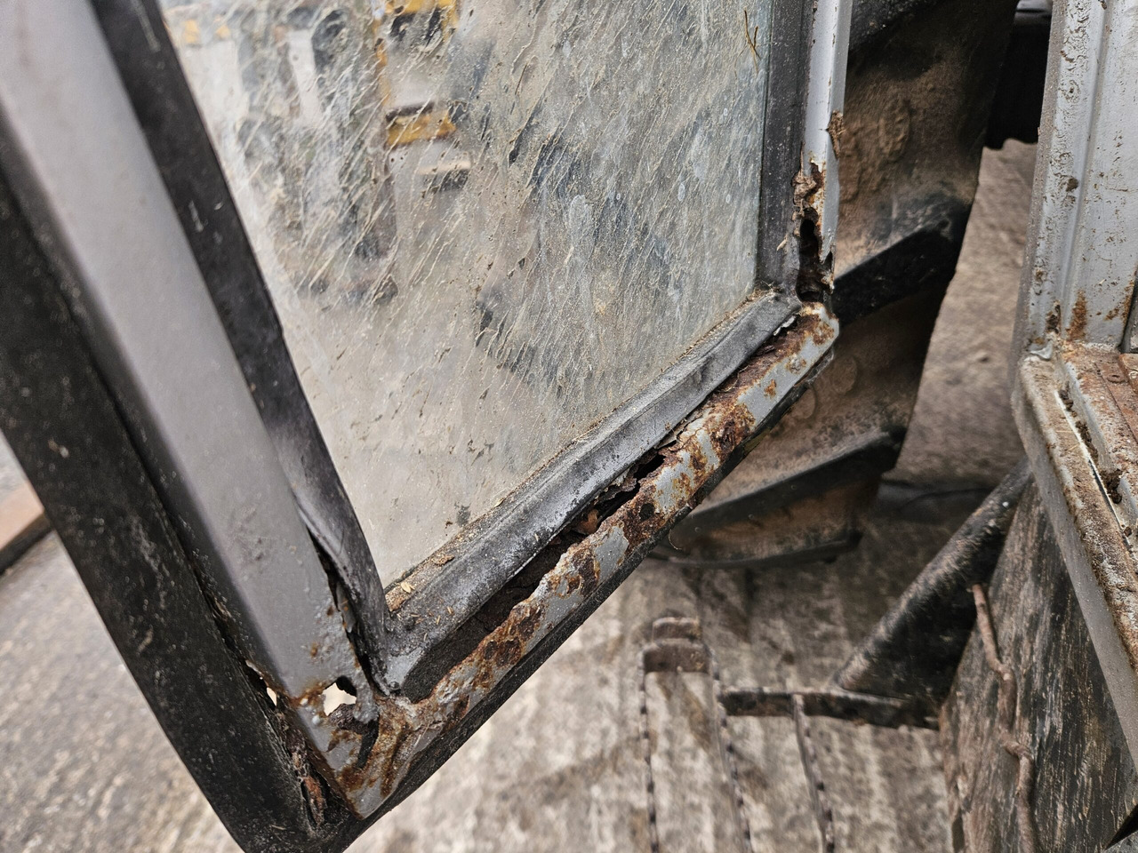 拖拉机 1993 MF 390T 4wd tractor, good off farm condition:图11 拖拉机 1993 MF 390T 4wd tractor, good off farm condition:图11