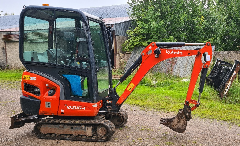 2016 Kubota KX016-4 Mini Digger, only 1550 hours - 小型挖掘机:图2 2016 Kubota KX016-4 Mini Digger, only 1550 hours - 小型挖掘机:图2