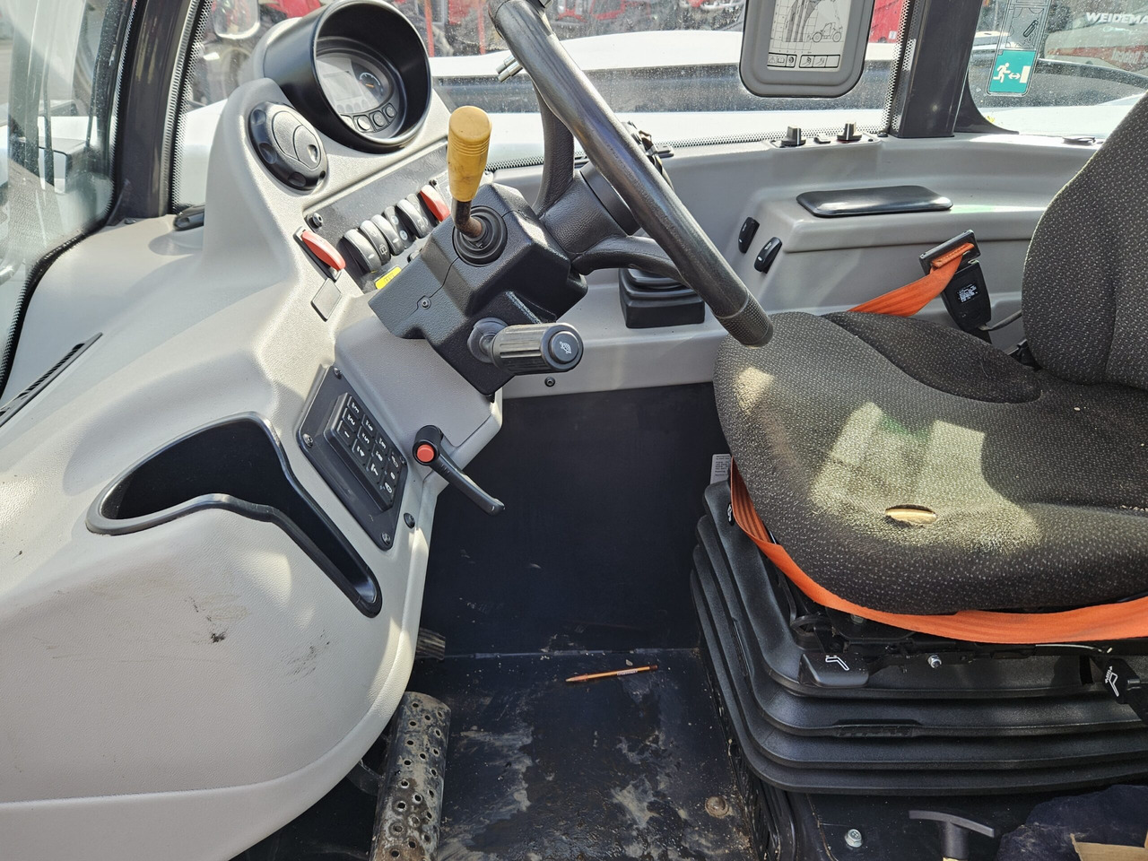 2019 Bobcat TL4380, good condition machine - 伸缩臂叉装车:图4 2019 Bobcat TL4380, good condition machine - 伸缩臂叉装车:图4