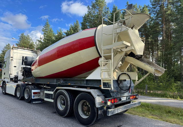 Liebherr12m3 Perävaunu - 混凝土搅拌半拖车:图2 Liebherr12m3 Perävaunu - 混凝土搅拌半拖车:图2