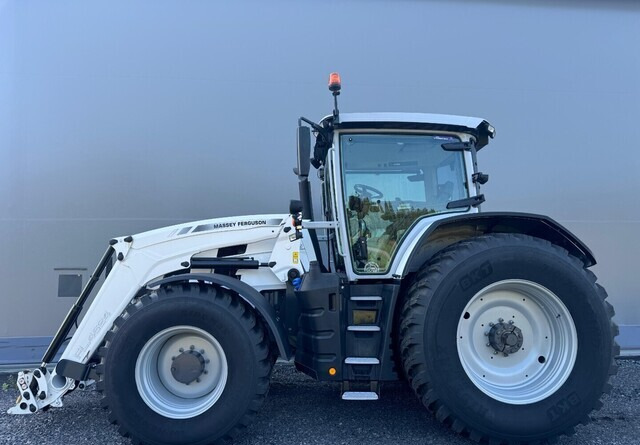 Massey Ferguson 8s.305 Dyna VT - 拖拉机:图2 Massey Ferguson 8s.305 Dyna VT - 拖拉机:图2