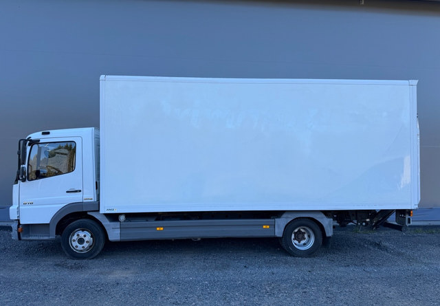Mercedes-BenzAtego kaappi + perälauta - 厢式卡车:图2 Mercedes-BenzAtego kaappi + perälauta - 厢式卡车:图2