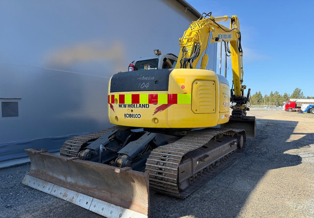 New HollandE235SR - 履带式挖掘机:图5 New HollandE235SR - 履带式挖掘机:图5