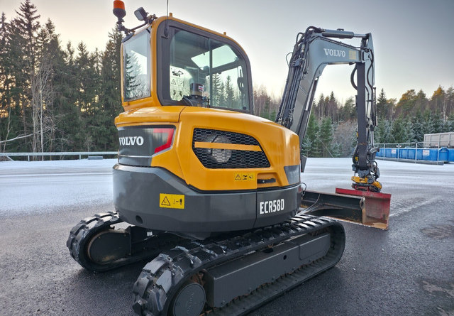 VolvoECR58D + Engcon, Novatron - 履带式挖掘机:图5 VolvoECR58D + Engcon, Novatron - 履带式挖掘机:图5