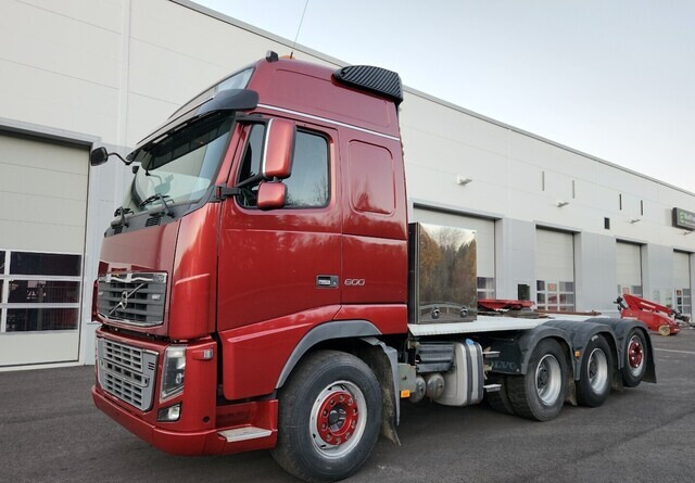 VolvoFH16 600 8x4 - 牵引车:图1 VolvoFH16 600 8x4 - 牵引车:图1