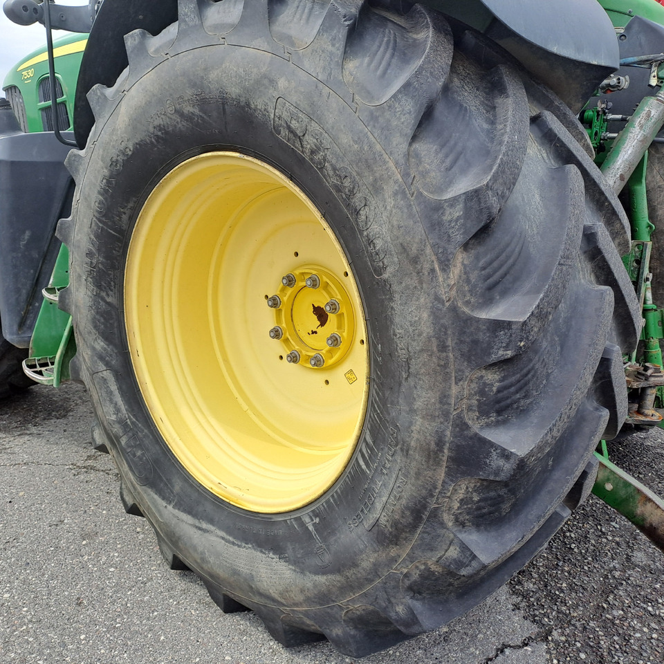 JOHN DEERE 7530 PREMIUM - ASTA AGRIBERTOCCHI - 拖拉机:图5 JOHN DEERE 7530 PREMIUM - ASTA AGRIBERTOCCHI - 拖拉机:图5