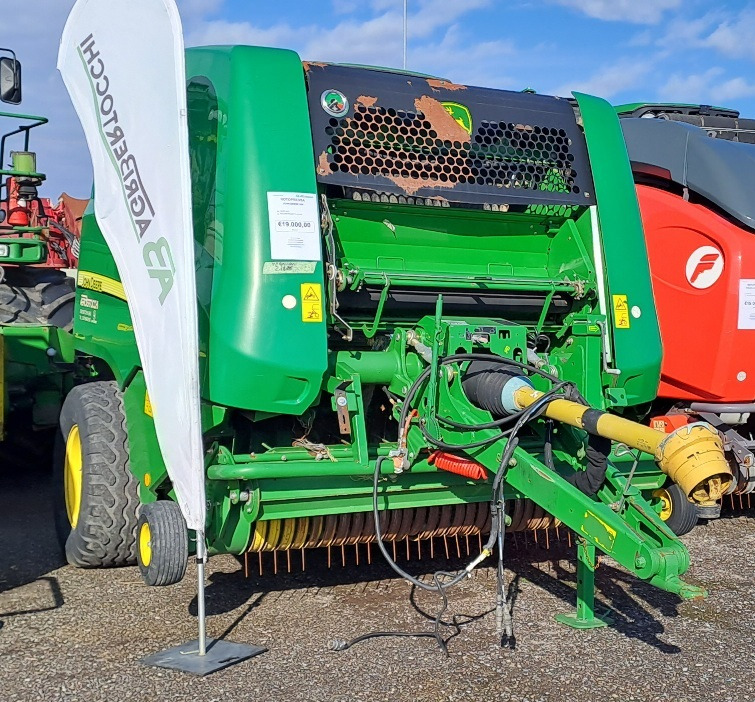 JOHN DEERE 960 - 圆形打包机:图1 JOHN DEERE 960 - 圆形打包机:图1