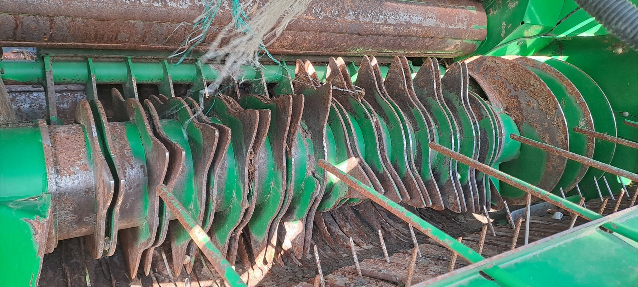 JOHN DEERE 960 - 圆形打包机:图5 JOHN DEERE 960 - 圆形打包机:图5