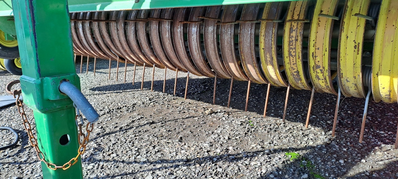 JOHN DEERE 960 - 圆形打包机:图4 JOHN DEERE 960 - 圆形打包机:图4