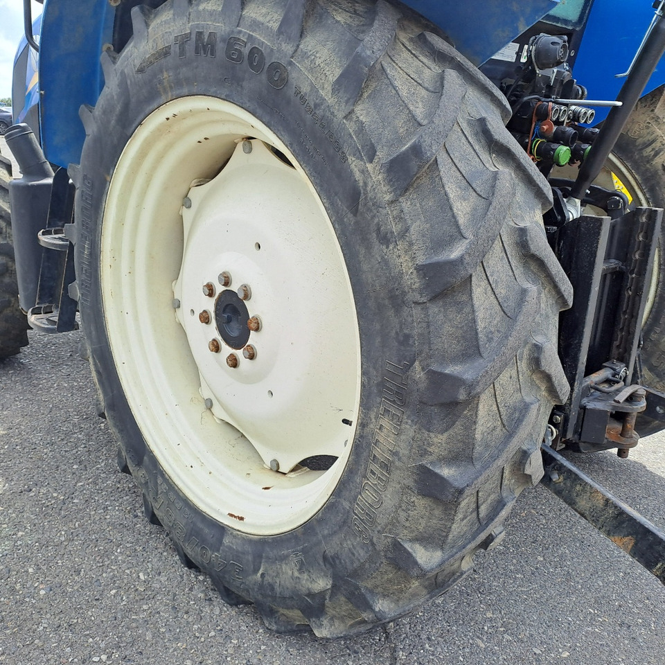 NEW HOLLAND T4.95 - 拖拉机:图5 NEW HOLLAND T4.95 - 拖拉机:图5
