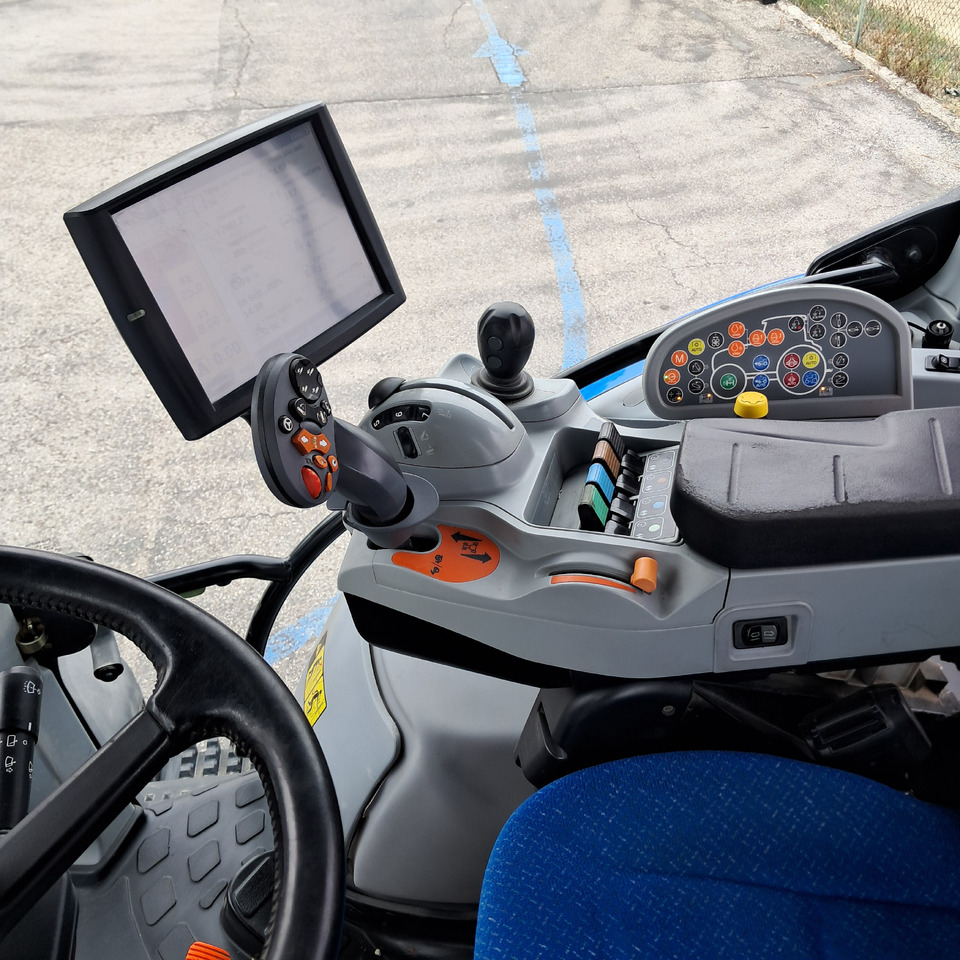 拖拉机 NEW HOLLAND T7 270：图10