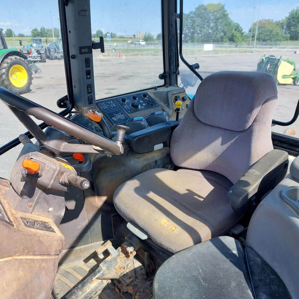 NEW HOLLAND TM 190 - 拖拉机:图2 NEW HOLLAND TM 190 - 拖拉机:图2