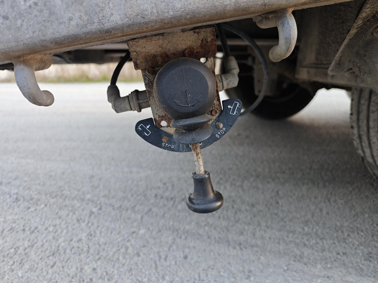 Iveco Eurovargo 90E18 + Veldhuizen P38-2 - 牵引车:图5 Iveco Eurovargo 90E18 + Veldhuizen P38-2 - 牵引车:图5