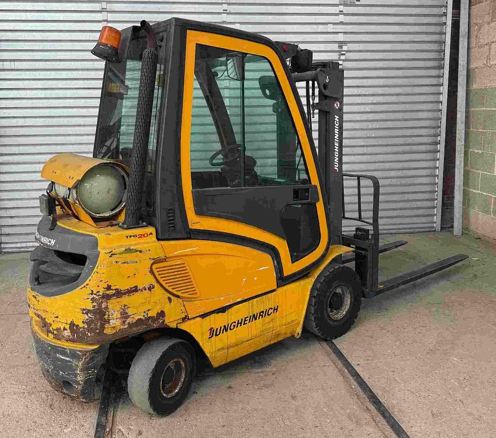 Gabelstapler JUNGHEINRICH, mit Gasantrieb - 液化石油气叉车:图4 Gabelstapler JUNGHEINRICH, mit Gasantrieb - 液化石油气叉车:图4