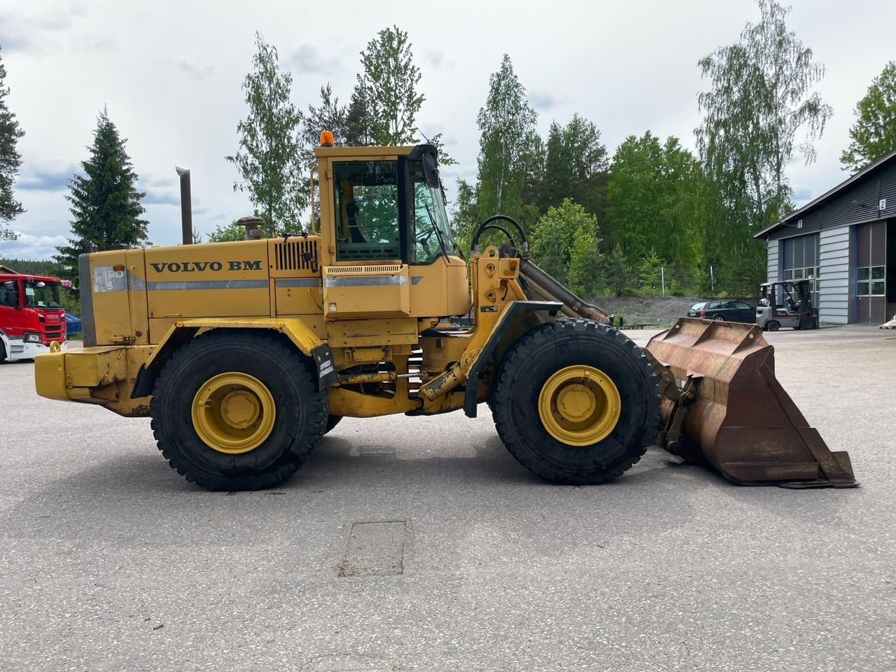 Volvo L120B - 轮式装载机:图4 Volvo L120B - 轮式装载机:图4