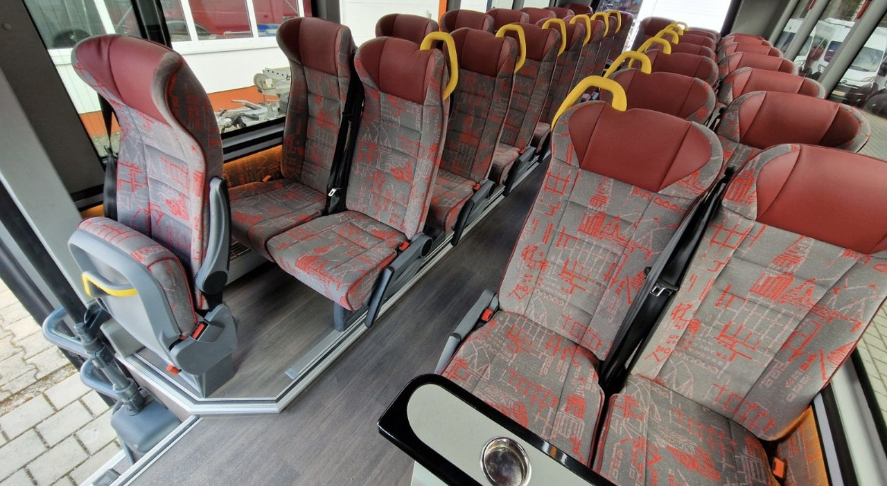 Mercedes Benz Sprinter 519 CDI 29 Sitzplätze - 校車:图4 Mercedes Benz Sprinter 519 CDI 29 Sitzplätze - 校車:图4