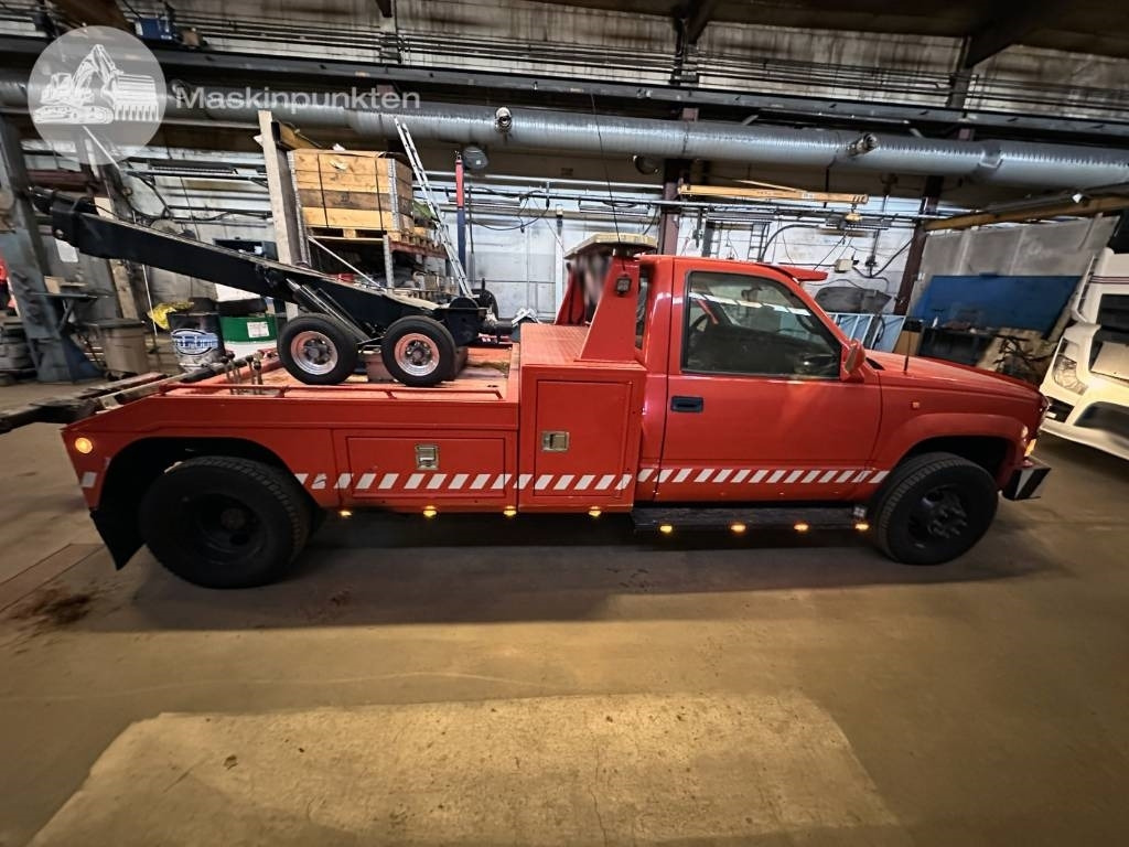 Chevrolet 3500 - 拖吊车:图4 Chevrolet 3500 - 拖吊车:图4