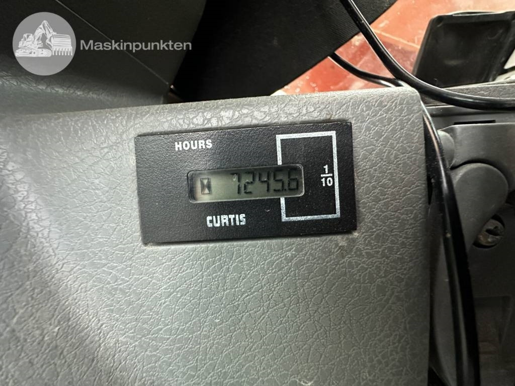 履带式挖掘机 Doosan DX 235 LCR：图28