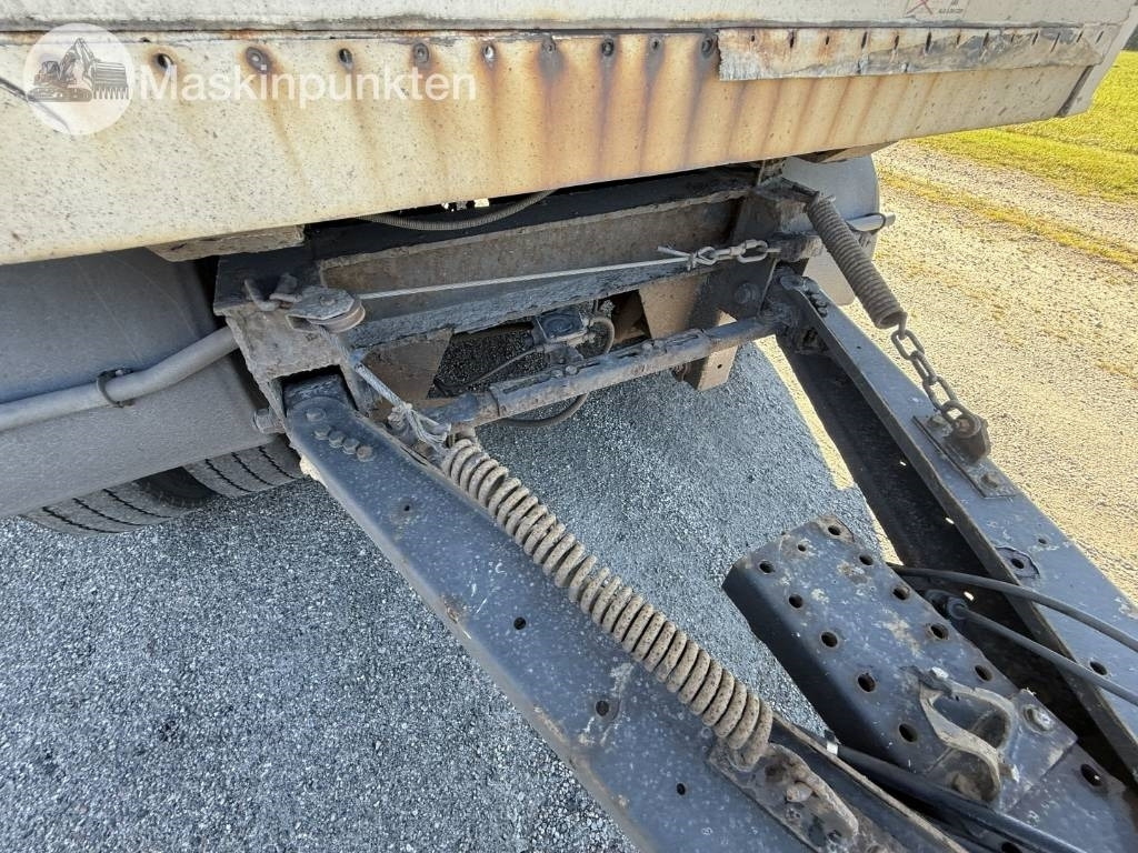 封闭厢式拖车 Ekeri L4：图22