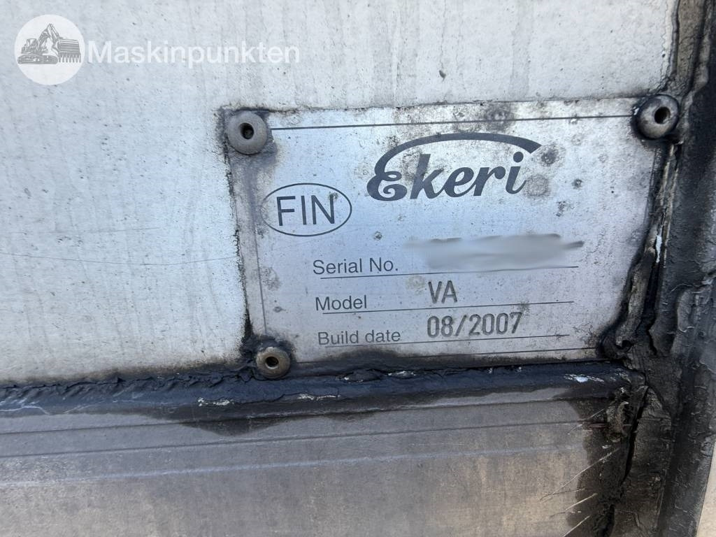 封闭厢式拖车 Ekeri L4：图46