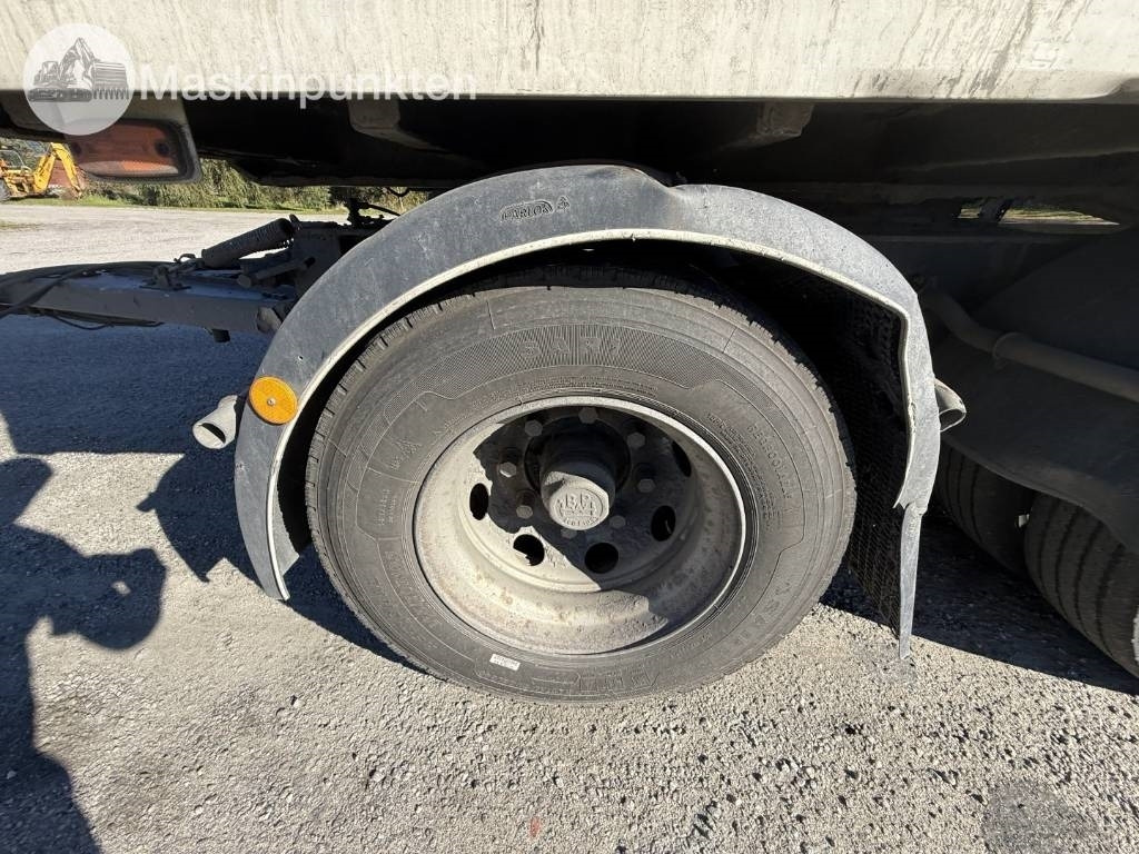 封闭厢式拖车 Ekeri L4：图32
